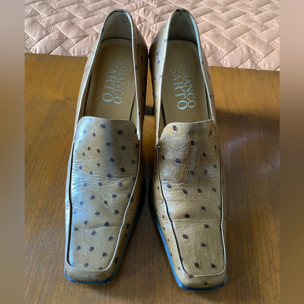 ❌SOLD❌ Franco Sarto Vintage Pumps